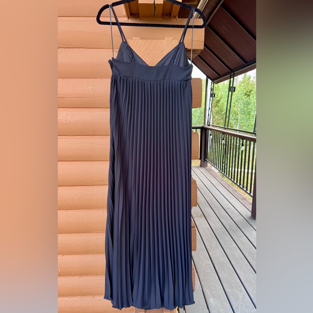 Express Black Pleated Maxi Dress - Picture 6 of 10